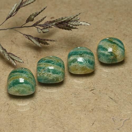 Gemas de Amazonita Verde oscuro medio natural de 8.58 ct, Forma Cojín, Opaco