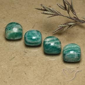 Gemas de Amazonita Verde pino natural de 8.67 ct, Forma Cojín, Opaco