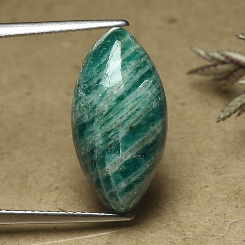 Amazonita Verde frío natural de 6.68 ct, Marquesa, Opaco