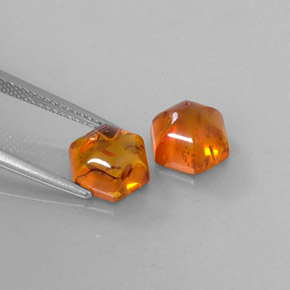 Gemas de ámbar naranja natural de  ct, transparente, transparente / translúcido