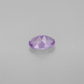 Amatista Violeta natural de 0.56 ct, Corte Óvalo, VVS