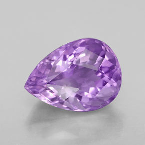 Amatista Violeta natural de 5.47 ct, En forma de pera, VVS-VS