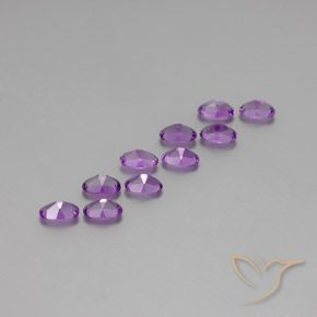 Gemas de Amatista Violeta púrpura intenso natural de 3.90 ct, Ovalada, VVS-VS