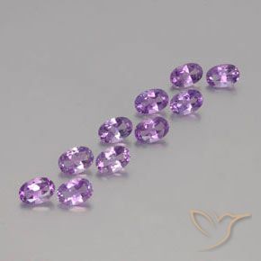 Gemas de Amatista Violeta rosáceo medio natural de 3.87 ct, Ovalada, VVS-VS