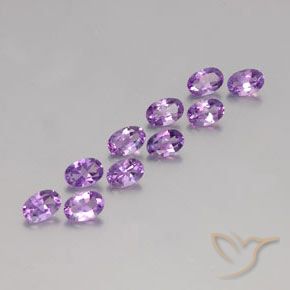 Gemas de Amatista Violeta púrpura medio natural de 4.05 ct, Ovalada, VVS-VS