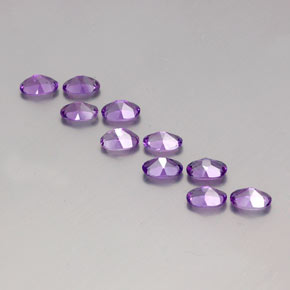 Gemas de Amatista Violeta rosáceo oscuro natural de 4.06 ct, Corte Óvalo, VVS-VS