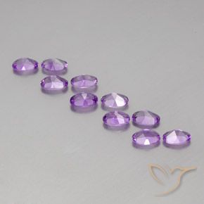 Gemas de Amatista Violeta púrpura medio natural de 3.96 ct, Ovalada, VVS-VS