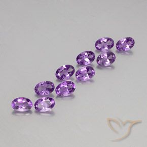 Gemas de Amatista Violeta púrpura oscuro medio natural de 3.89 ct, Ovalada, VVS-VS