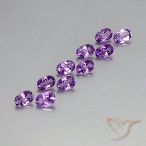 Gemas de Amatista Violeta púrpura intenso natural de 3.81 ct, Ovalada, VVS-VS