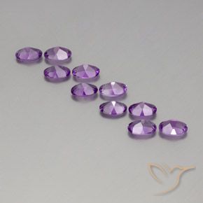 Gemas de Amatista Violeta púrpura oscuro medio natural de 3.92 ct, Ovalada, VVS-VS