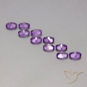 Gemas de Amatista Violeta púrpura oscuro medio natural de 3.84 ct, Ovalada, VVS-VS