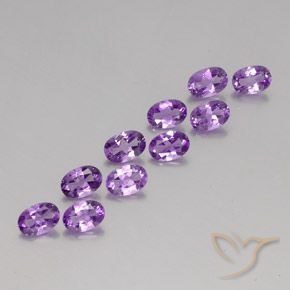 Gemas de Amatista Violeta púrpura medio natural de 3.84 ct, Ovalada, VVS-VS