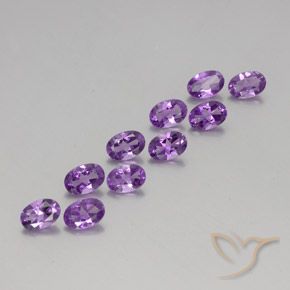 Gemas de Amatista Violeta púrpura oscuro medio natural de 3.96 ct, Corte Óvalo, VVS-VS