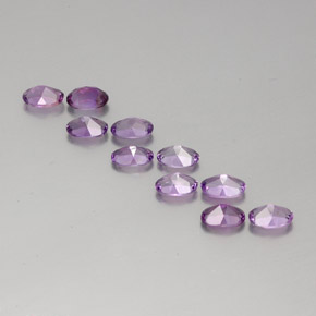 Gemas de Amatista Magenta intenso natural de 4.11 ct, Corte Óvalo, VVS-VS