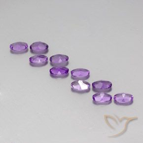 Gemas de Amatista Violeta púrpura oscuro medio natural de 3.62 ct, Ovalada, VVS-VS