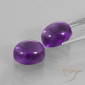 Gemas de Amatista Violeta medio natural de 8.38 ct, Ovalada, Transparente