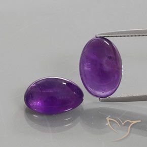 Gemas de Amatista Violeta medio natural de 12.04 ct, Corte Óvalo, Transparente