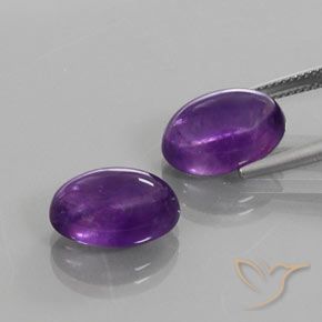 Gemas de Amatista Violeta intenso natural de 13.44 ct, Ovalada, Transparente