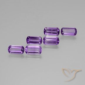Gemas de Amatista Violeta medio natural de 5.95 ct, Forma elegante, VS