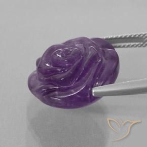 Amatista Violeta medio natural de 17.93 ct, Corte Flor, Transparente / Translúcido