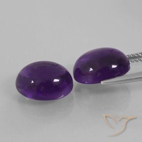 Gemas de Amatista Violeta medio natural de 8.46 ct, Ovalada, Transparente