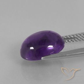 Amatista Violeta medio natural de 3.81 ct, Ovalada, Transparente