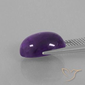 Amatista Violeta medio natural de 6.84 ct, Ovalada, Transparente