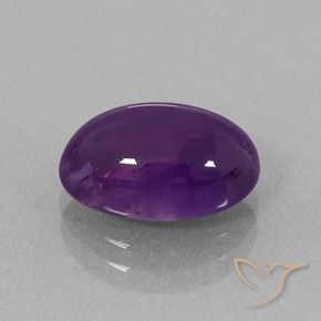 Amatista Violeta rojizo natural de 3.88 ct, Ovalada, Transparente