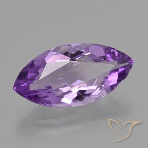 Amatista Violeta medio natural de 6.24 ct, Marquesa, VS