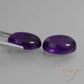 Gemas de Amatista Violeta medio natural de 12.63 ct, Ovalada, Transparente