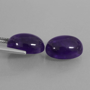 Gemas de Amatista Violeta oscuro natural de 14.72 ct, Corte Óvalo, Transparente