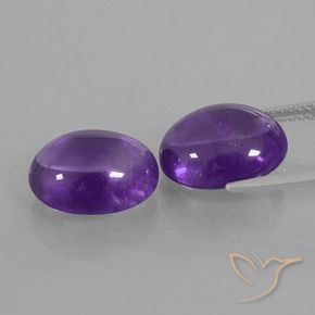 Gemas de Amatista Violeta medio natural de 9.67 ct, Ovalada, Transparente