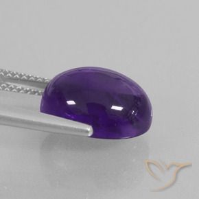 Amatista Violeta medio natural de 5.68 ct, Corte Óvalo, Transparente