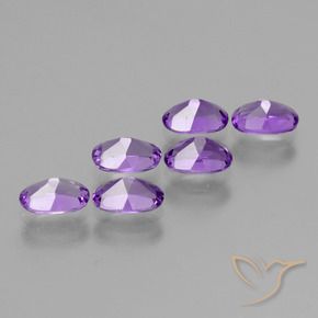 Gemas de Amatista Violeta vívido natural de 2.56 ct, Ovalada, VVS-VS