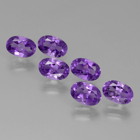 Gemas de Amatista Violeta vívido natural de 2.53 ct, Corte Óvalo, VVS-VS