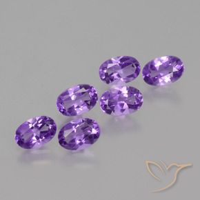 Gemas de Amatista Violeta vívido natural de 2.50 ct, Ovalada, VVS-VS