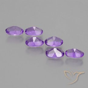 Gemas de Amatista Violeta vívido natural de 2.50 ct, Ovalada, VVS-VS