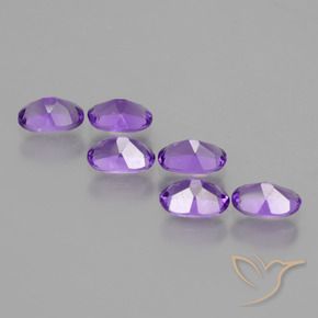 Gemas de Amatista Violeta vívido natural de 2.48 ct, Ovalada, VS