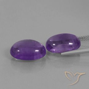 Gemas de Amatista Violeta medio natural de 12.74 ct, Ovalada, Translúcido