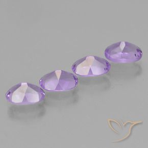 Gemas de Amatista Violeta iris intenso natural de 3.09 ct, Ovalada, VVS-VS