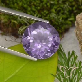 Amatista Violeta medio natural de 4.80 ct, Redondo, VVS