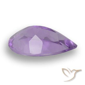 Amatista Violeta medio natural de 4.55 ct, En forma de pera, VS
