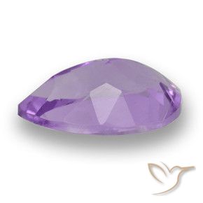 Amatista Violeta medio natural de 3.74 ct, En forma de pera, VS
