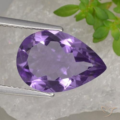 4.27ct Natural Violeta medio Amatista, En forma de pera, VVS-VS