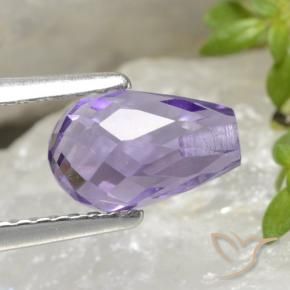 Amatista Violeta claro natural de 1.42 ct, Corte Briolette, VVS-VS