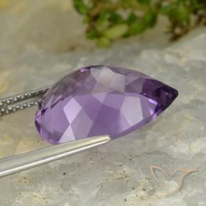 Amatista Violeta medio natural de 6.79 ct, En forma de pera, VVS-VS