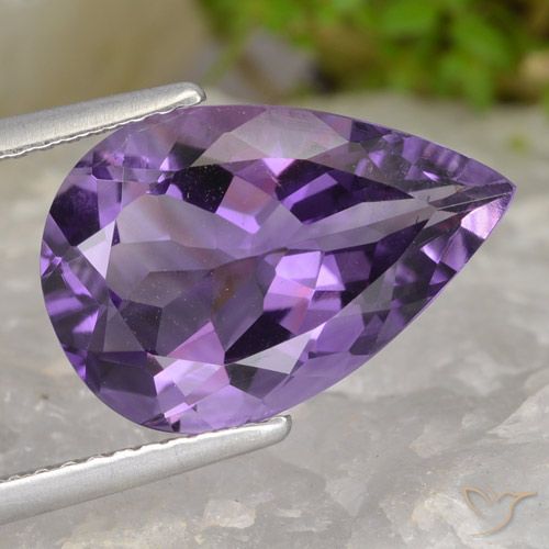 4.52ct Natural Violeta medio Amatista, En forma de pera, VVS-VS