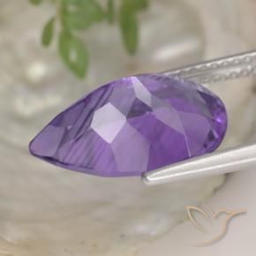 Amatista Violeta oscuro natural de 4.72 ct, En forma de pera, VS