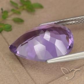 Amatista Violeta oscuro natural de 6.75 ct, En forma de pera, VVS-VS