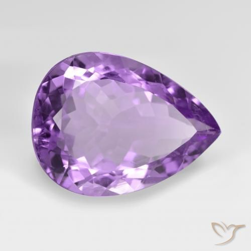 Amatista Violeta medio natural de 7.04 ct, En forma de pera, VVS-VS